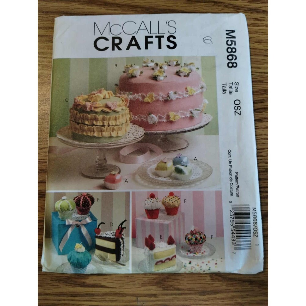 M5868 McCalls Pattern Sachets, Pincushions Magnets Cakes Cupcakes Petits Fours